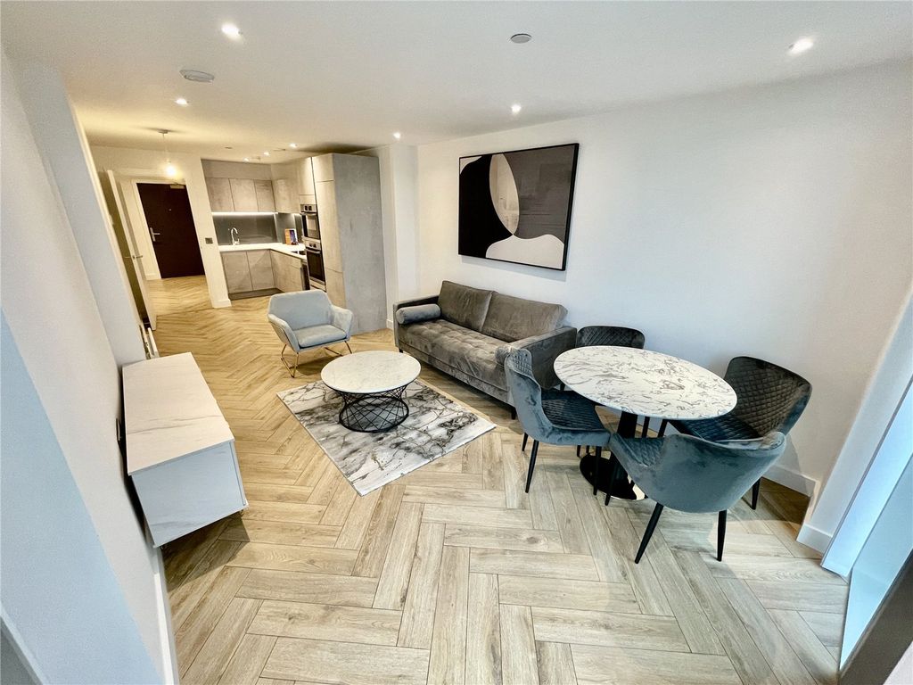 Property photo 1 of 16 Living Room