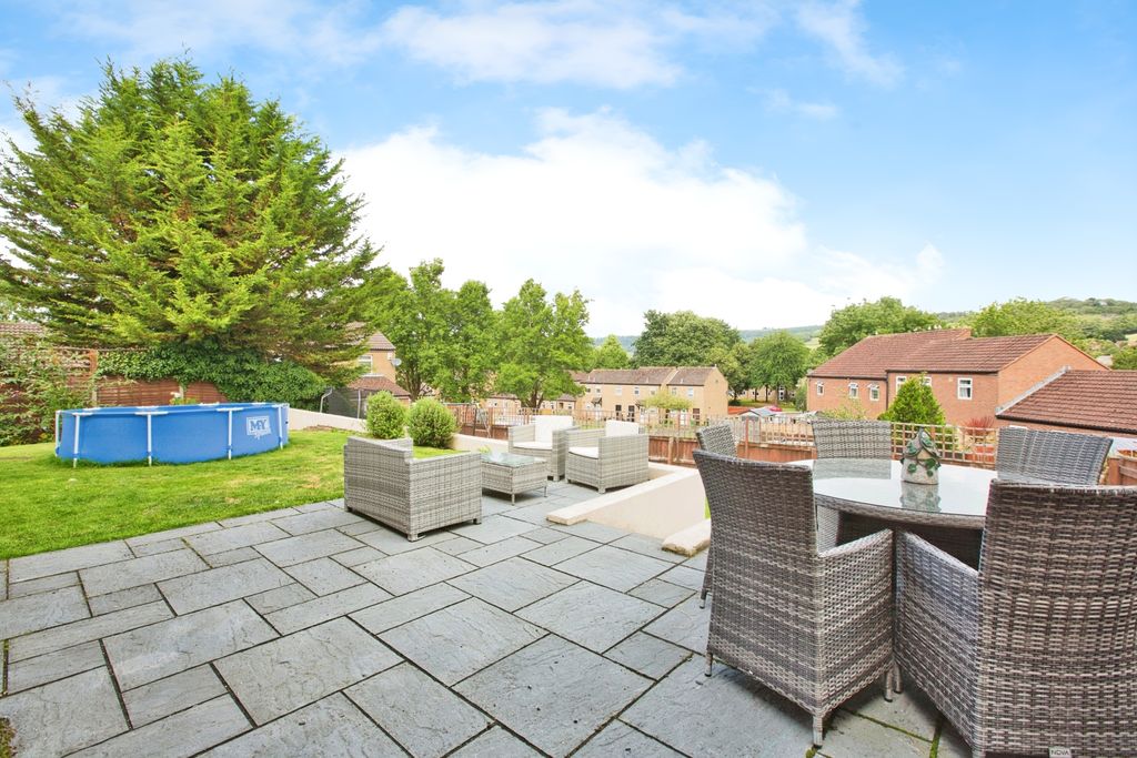 Property photo 1 of 16 Photography