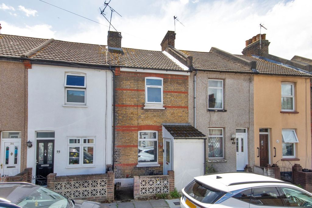 Property photo 1 of 10