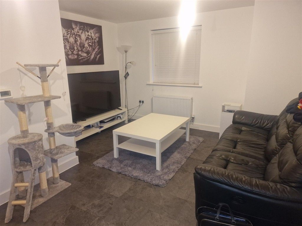 Property photo 3 of 5 Lounge/Kitchen/Diner