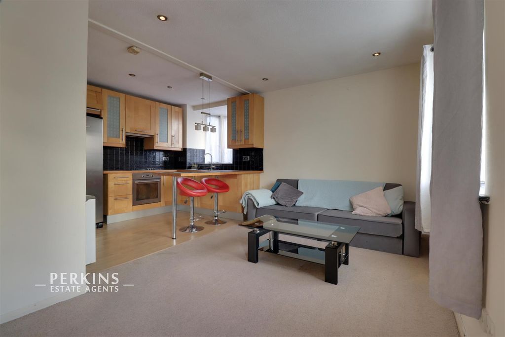 Property photo 1 of 5 Living ..Jpg