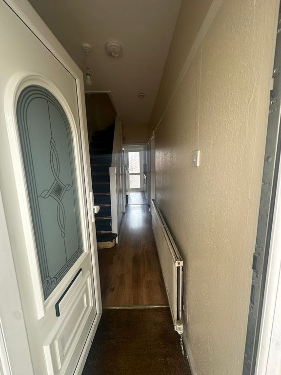 Property photo 3 of 18 Photo 4