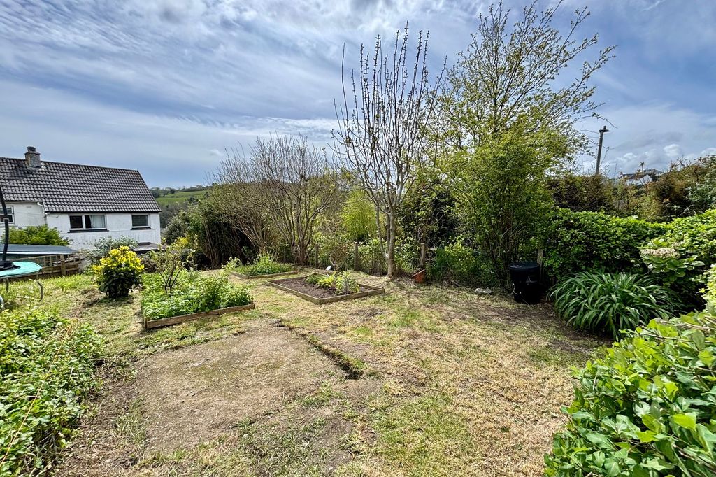 Additional image 14 of 2 bed flat for saleSaracen Way, Penryn TR10