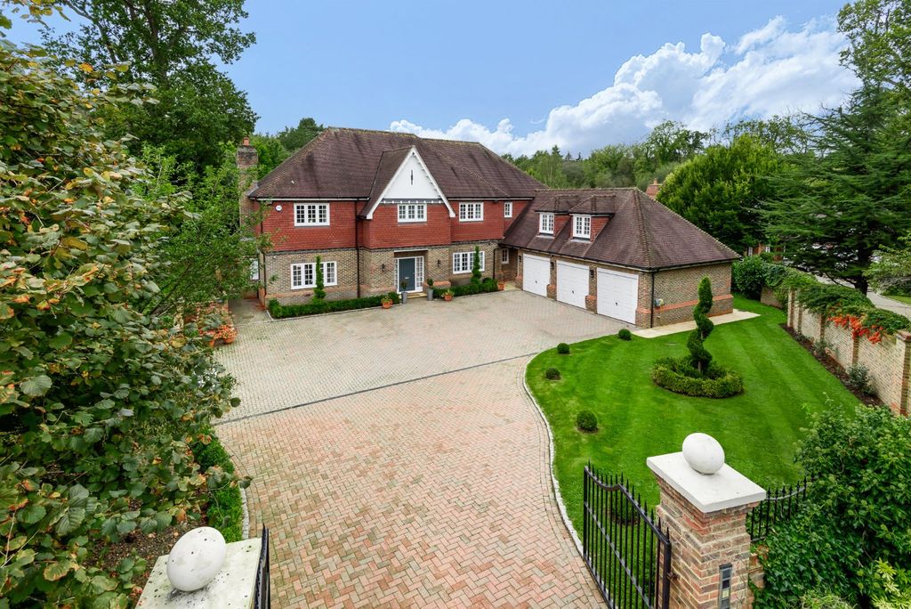 Property photo 1 of 16 Picture No. 21
