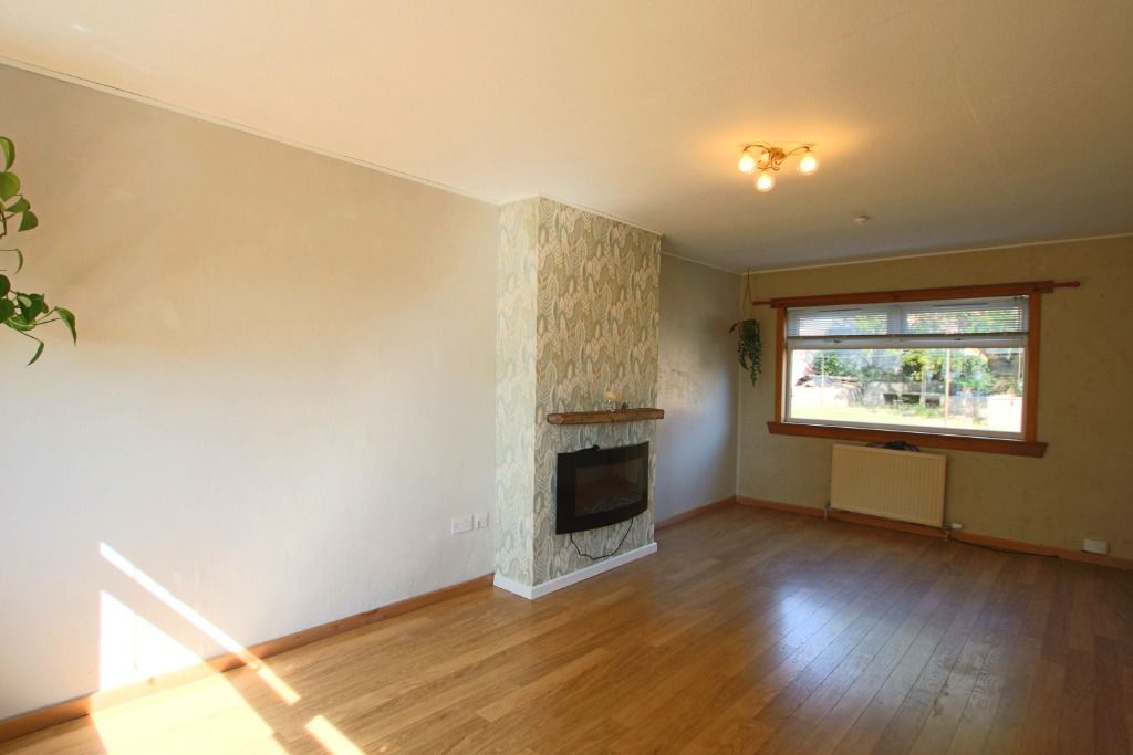 Property photo 3 of 11 Photo 3