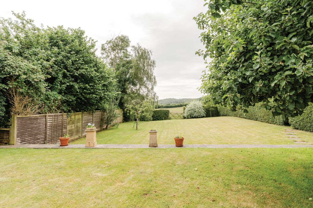 Property photo 3 of 35 Photo 36