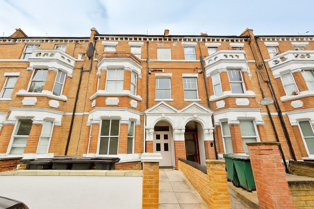 Property photo 1 of 5