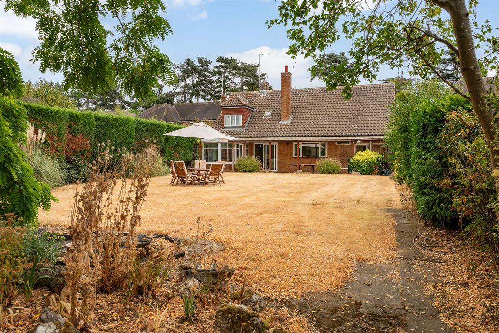Property photo 3 of 25 External-5.Jpg