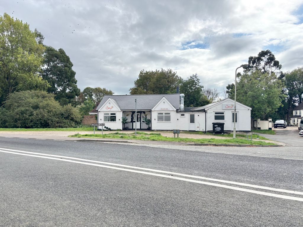 Property photo 1 of 18