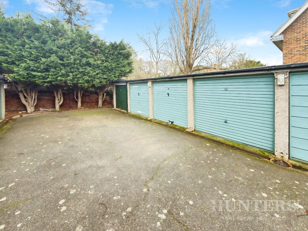 Property photo 2 of 10