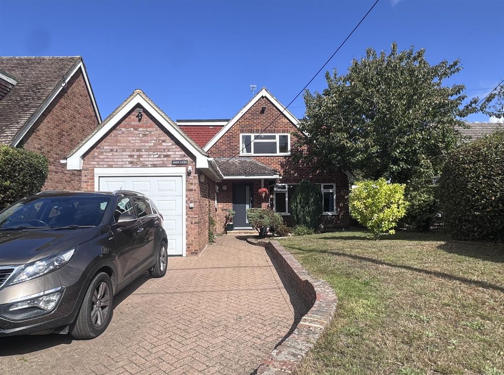Property photo 1 of 14 External