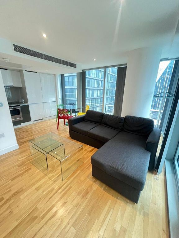 Property photo 3 of 8 Photo 3