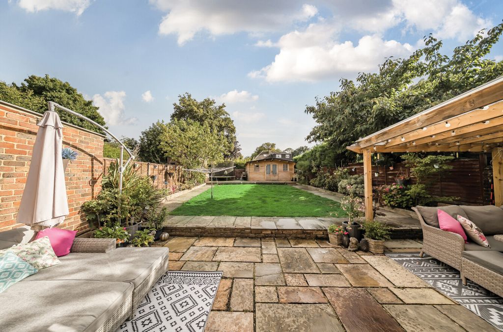 Property photo 3 of 29 1345091-19-68B1d0...