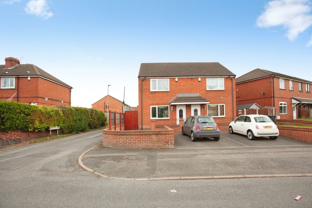 Property photo 1 of 12