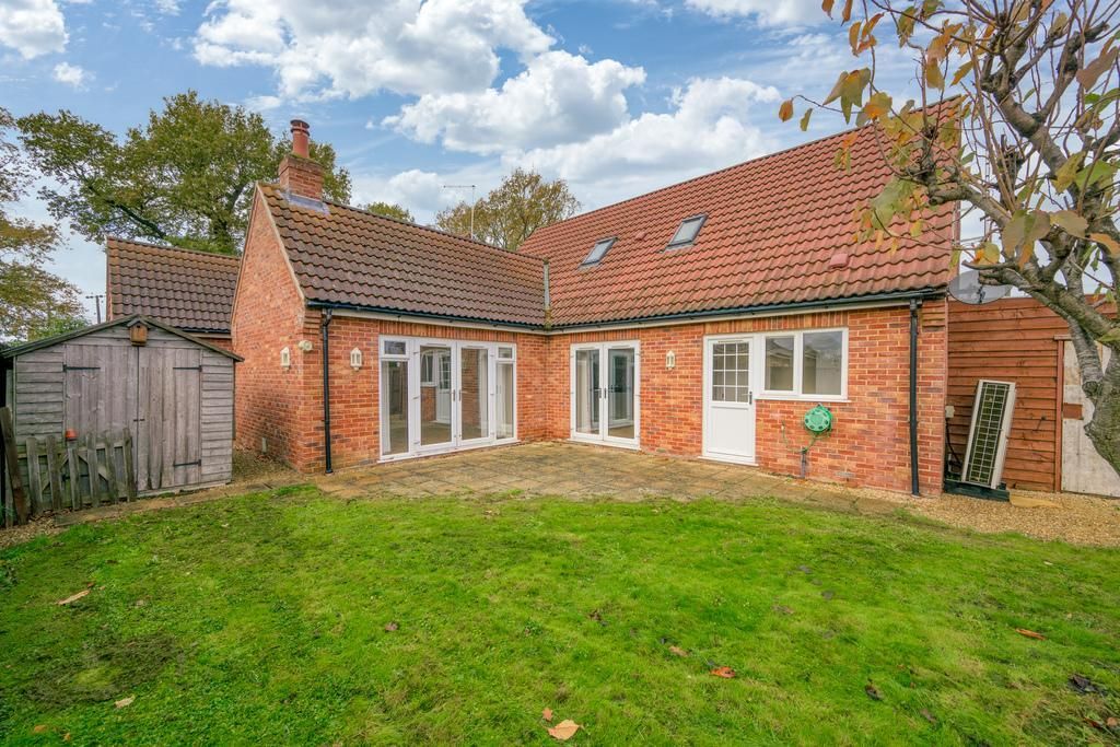 Property photo 1 of 18