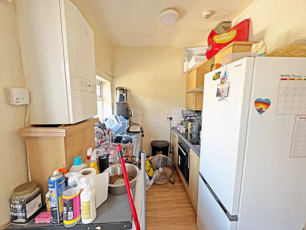Property photo 3 of 16