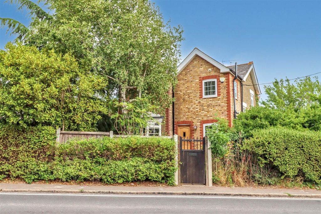 Property photo 1 of 36 Westhill Front &amp; Side-2.Jpg