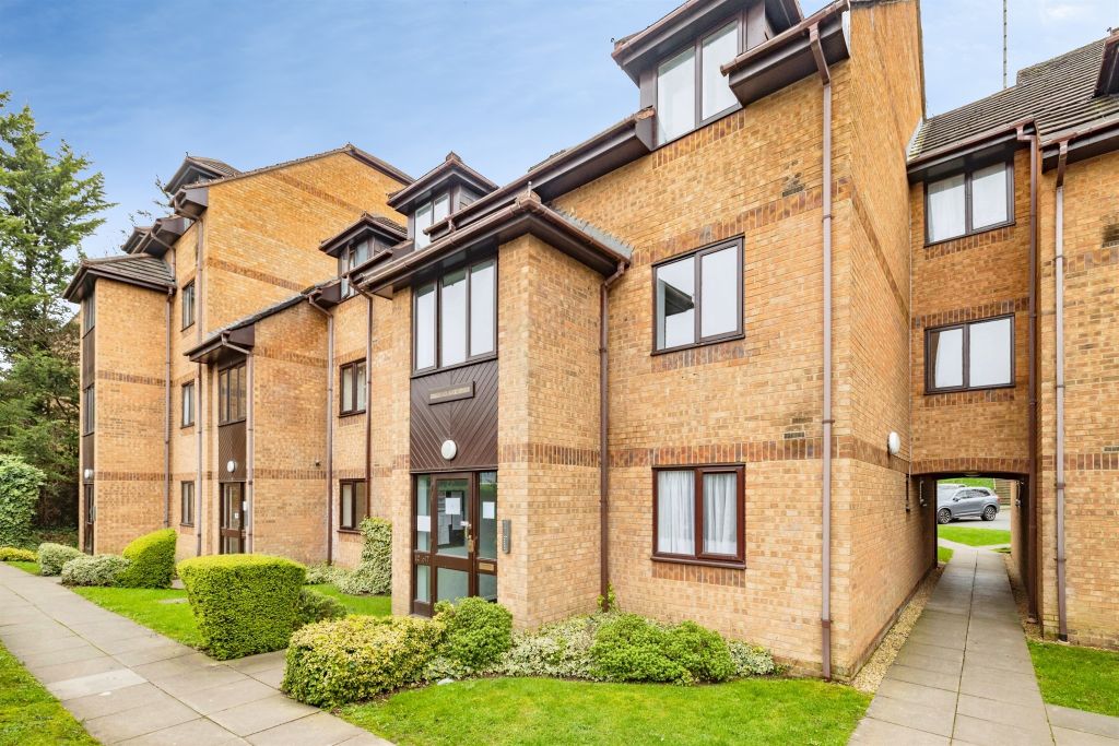 Property photo 1 of 12