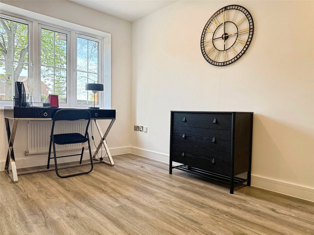 Property photo 3 of 15 Picture 3