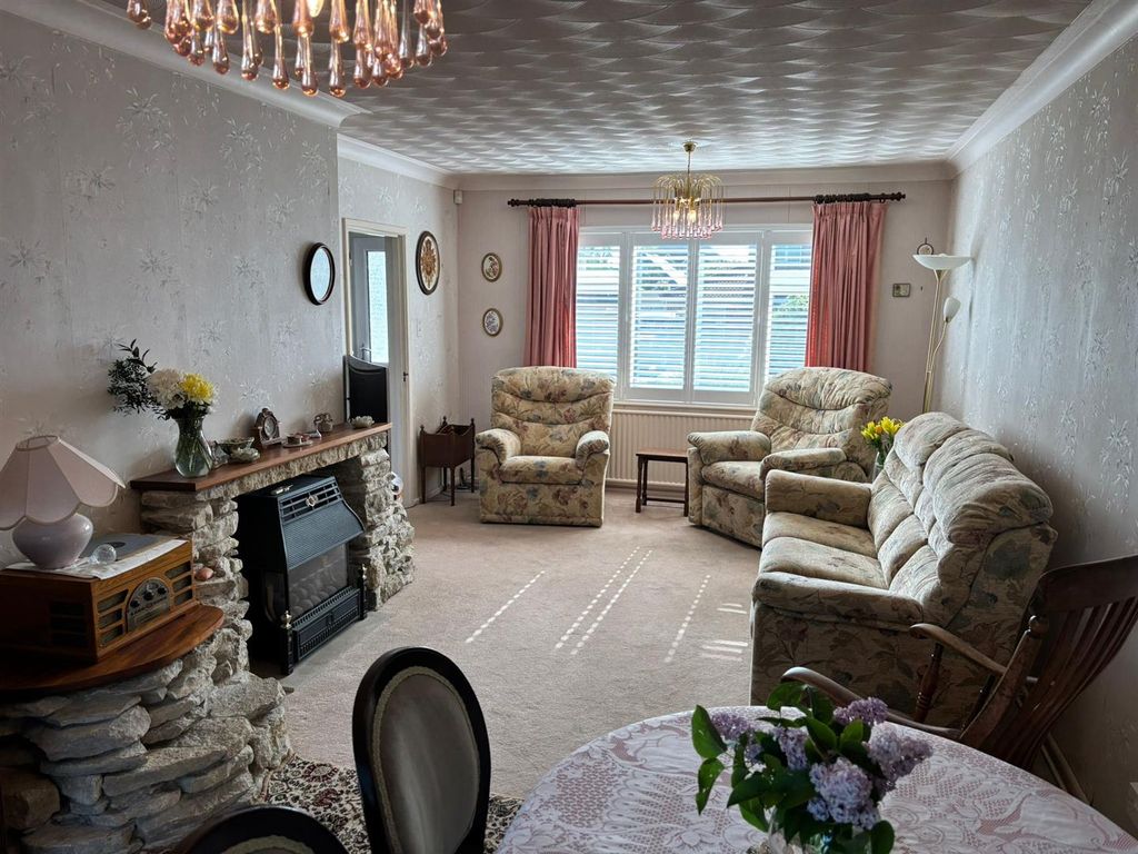 Property photo 2 of 16 Beoe1017.Jpg
