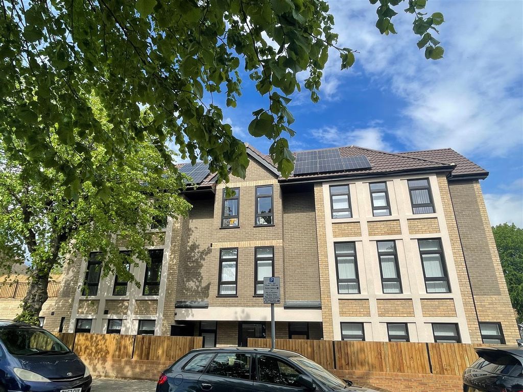 Property photo 1 of 10 Celtic House External.Jpg