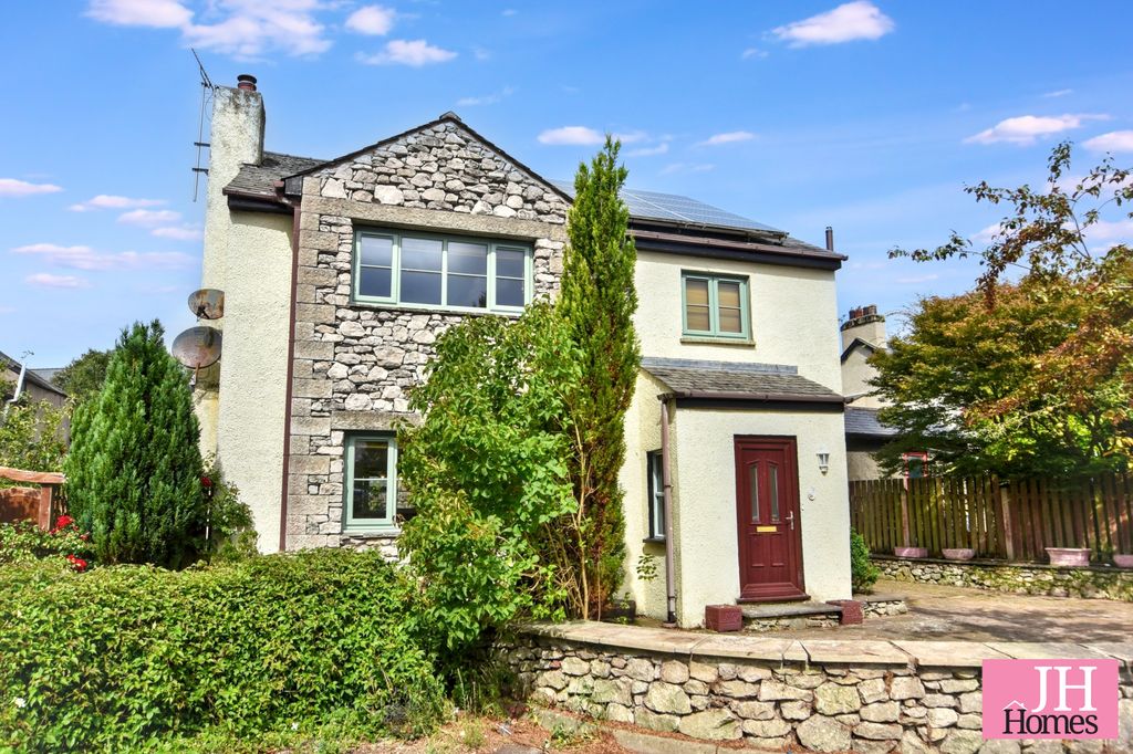 Property photo 1 of 28