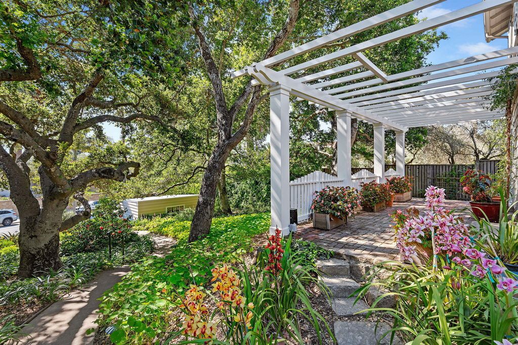 Property photo 2 of 10 <Alttext/>