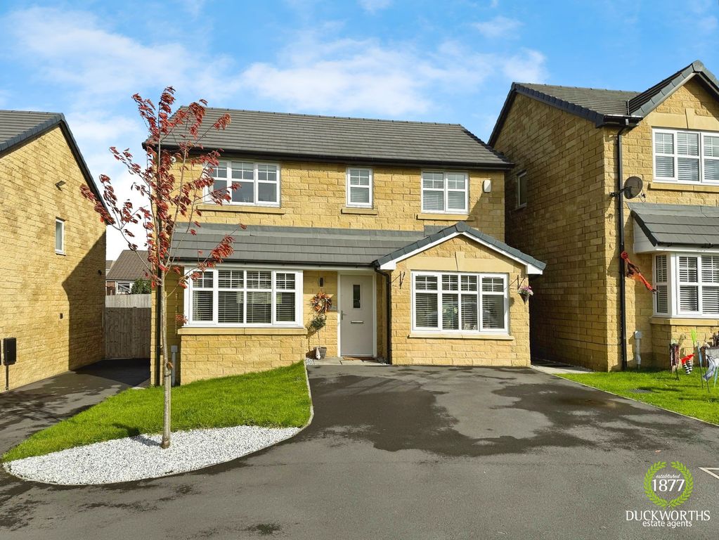 Property photo 1 of 34