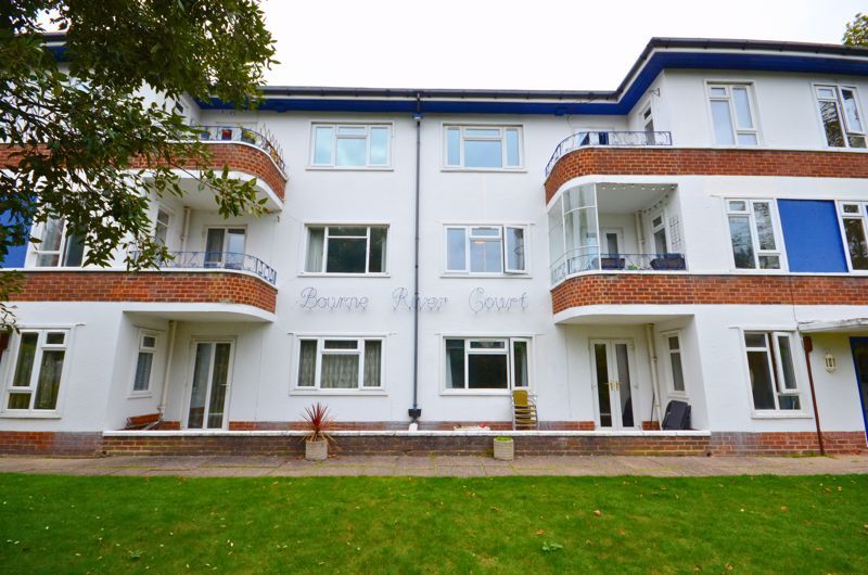 Property photo 1 of 8 Photo 9