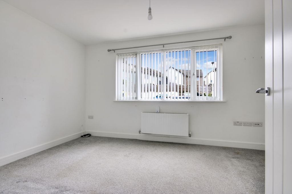 Property photo 3 of 13 Img_4419-Img_4421