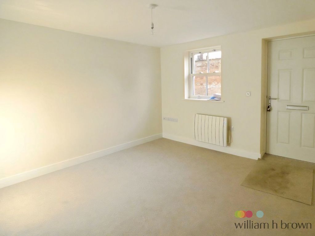 Property photo 3 of 5 Living Room