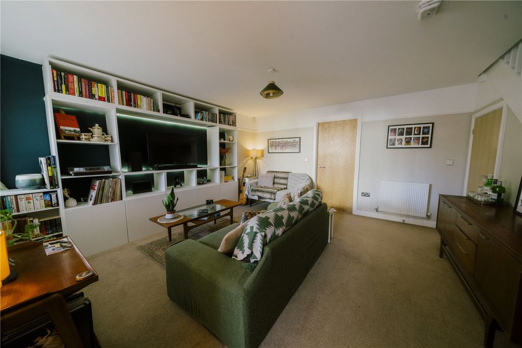 Property photo 2 of 15 Picture No. 02