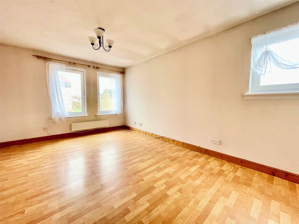 Property photo 2 of 10 Picture No. 01