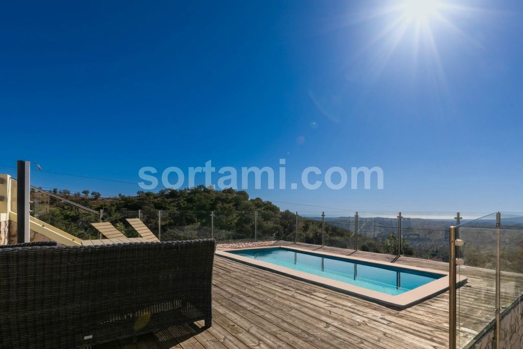 Property photo 1 of 30