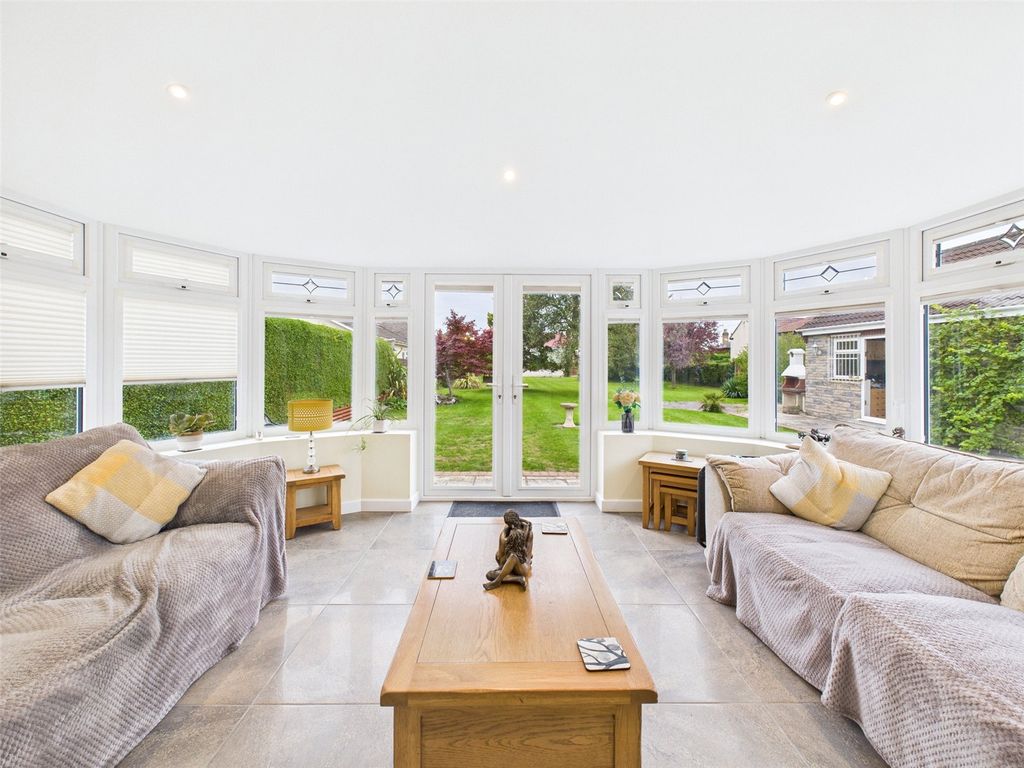 Property photo 3 of 23 Picture No. 95