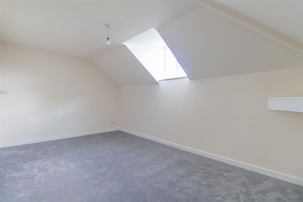 Property photo 3 of 6 Img_9595.Jpg