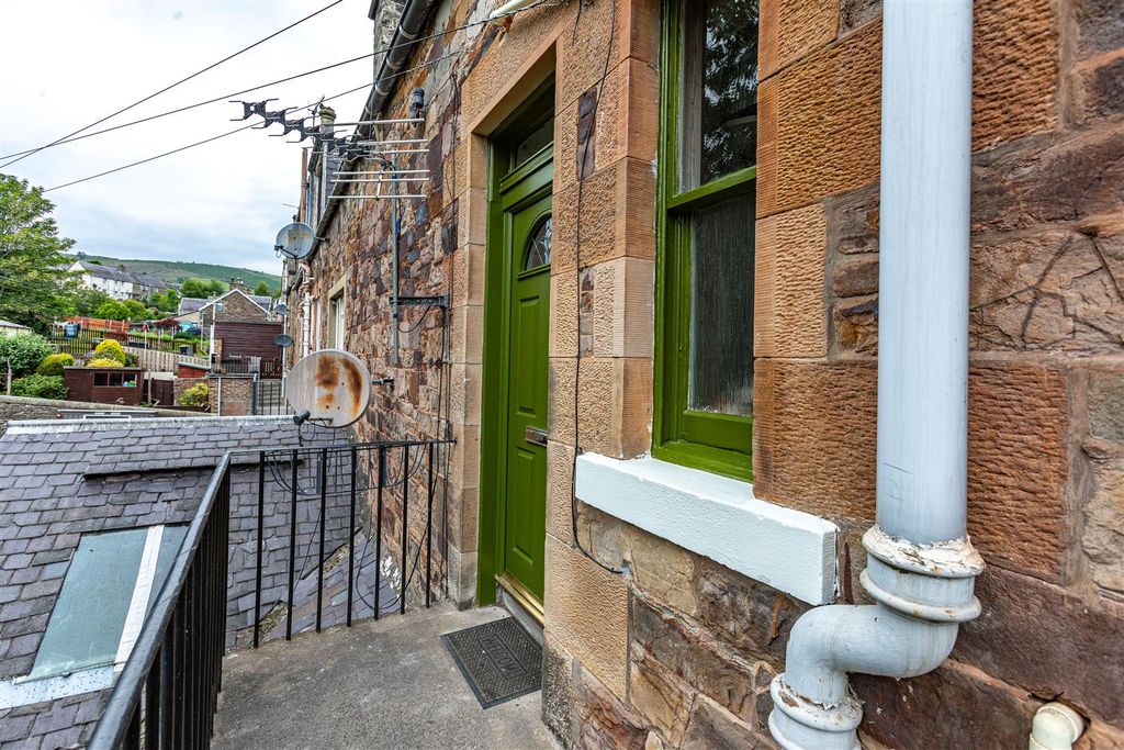 Property photo 3 of 21 55 Meigle Street Galashiels 45.Jpg