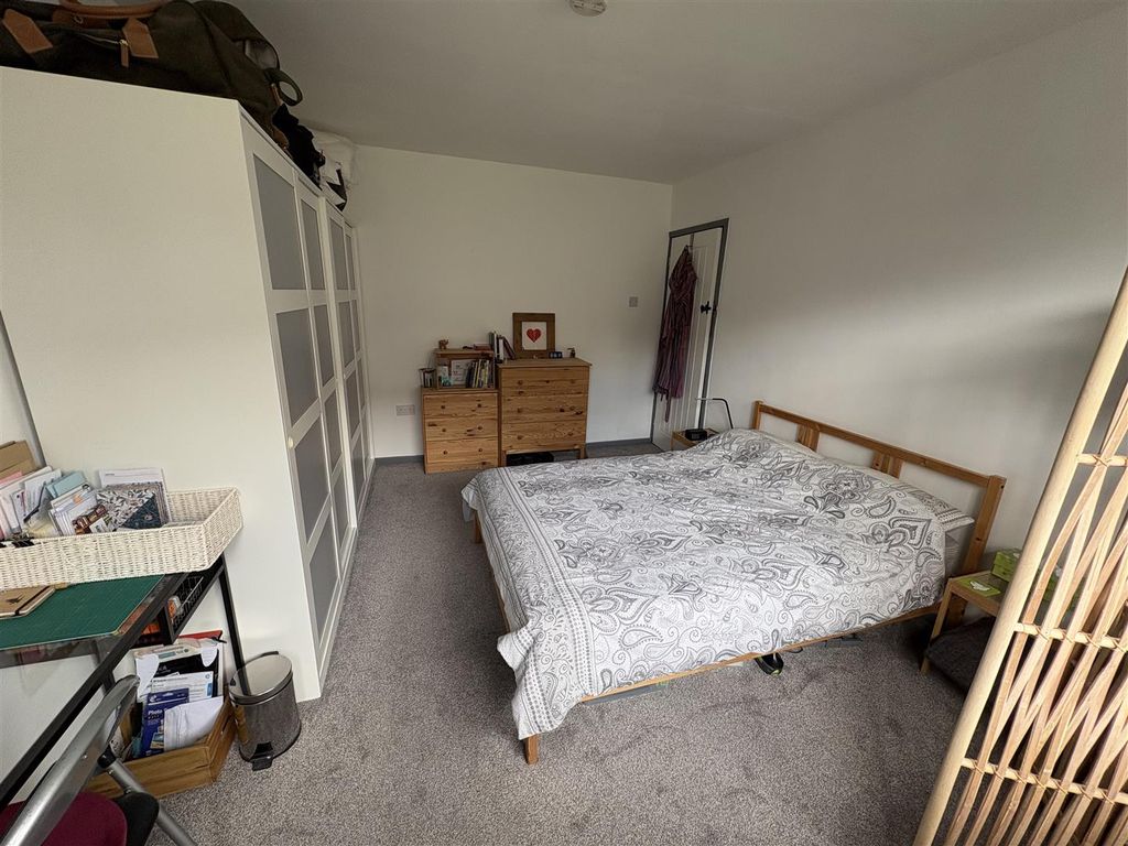 Additional image 9 of 2 bed semi-detached bungalow for saleHarewood Avenue, Heckmondwike WF16