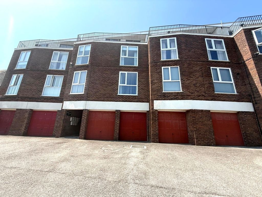 Property photo 1 of 12 Image