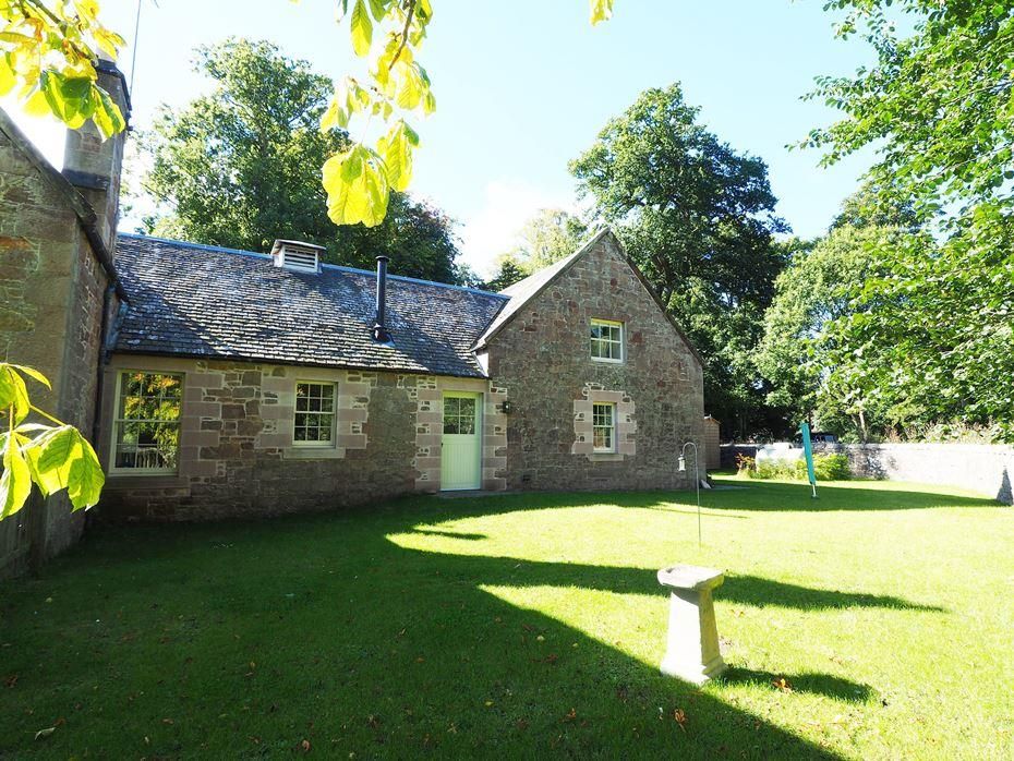 Property photo 1 of 30