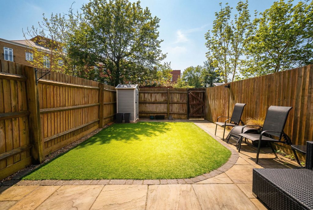 Property photo 2 of 19