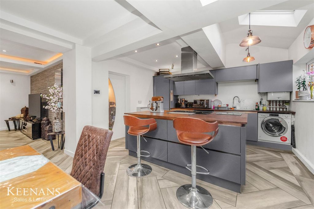 Property photo 2 of 46 3.Jpg