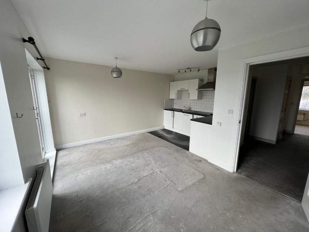 Property photo 3 of 10 Image 3