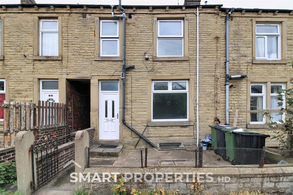 Property photo 1 of 11 Exterior