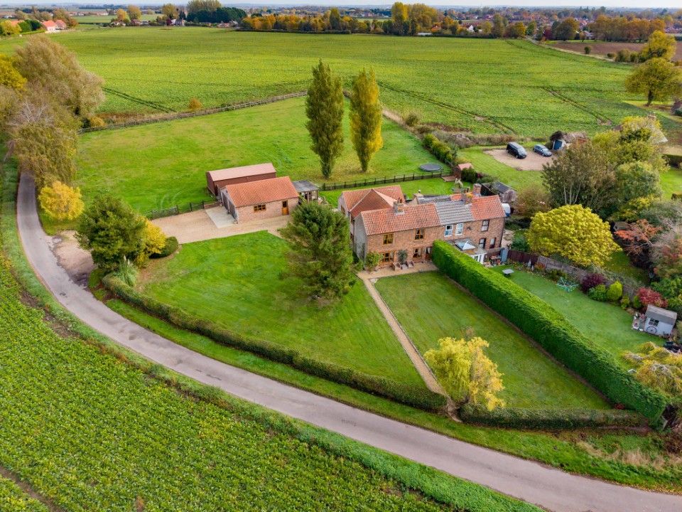 Property photo 1 of 35