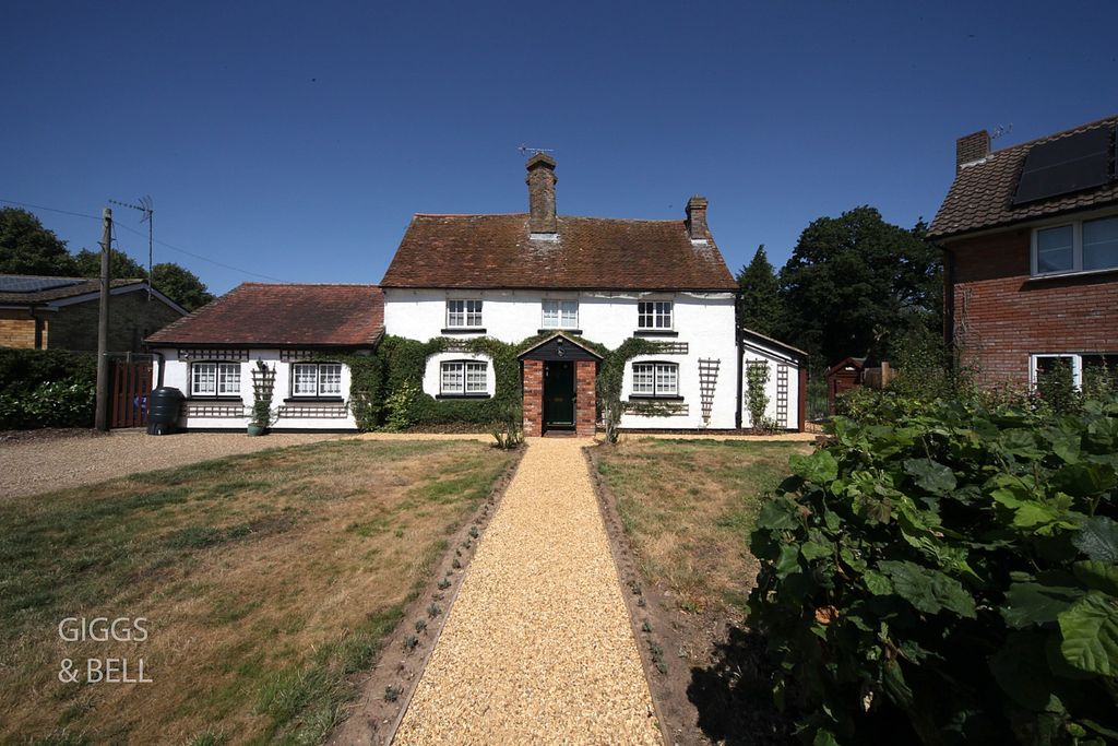 Property photo 1 of 29 5108452