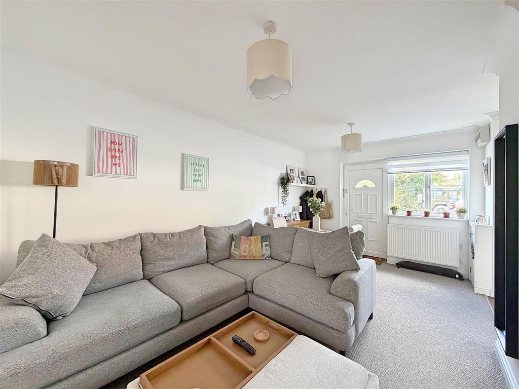 Additional image 4 of 2 bed flat for saleStation Approach, Braintree CM7