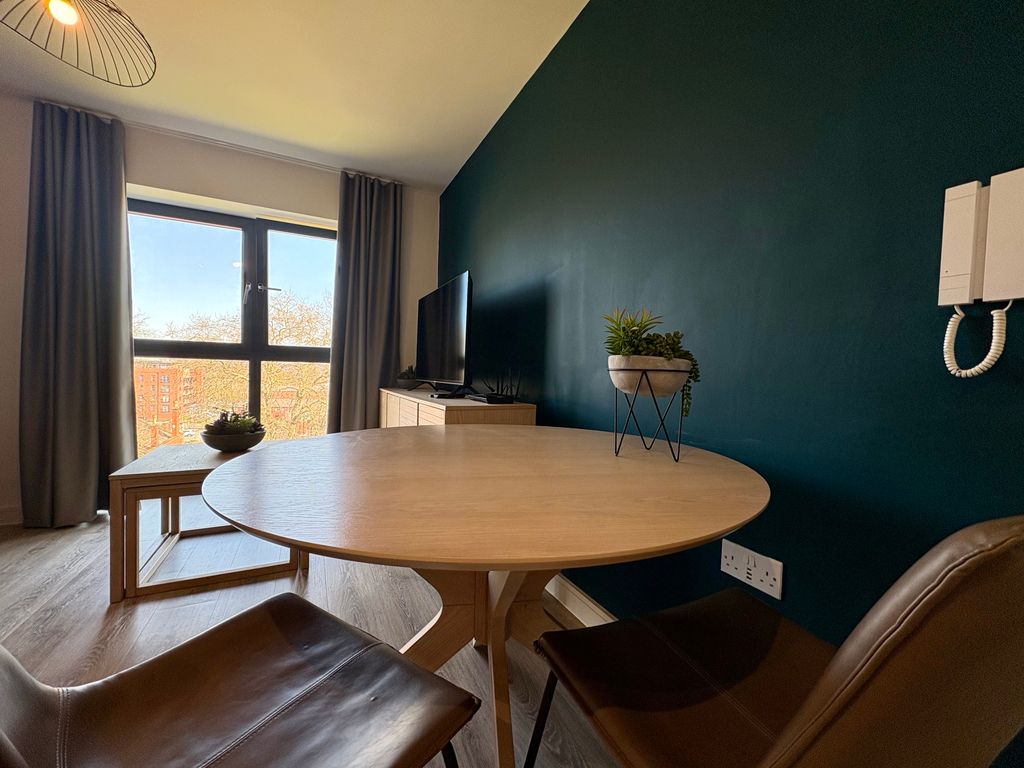 Property photo 3 of 9 Image