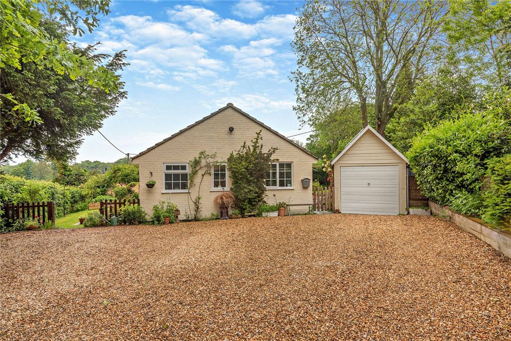 Property photo 1 of 19 Picture No. 05