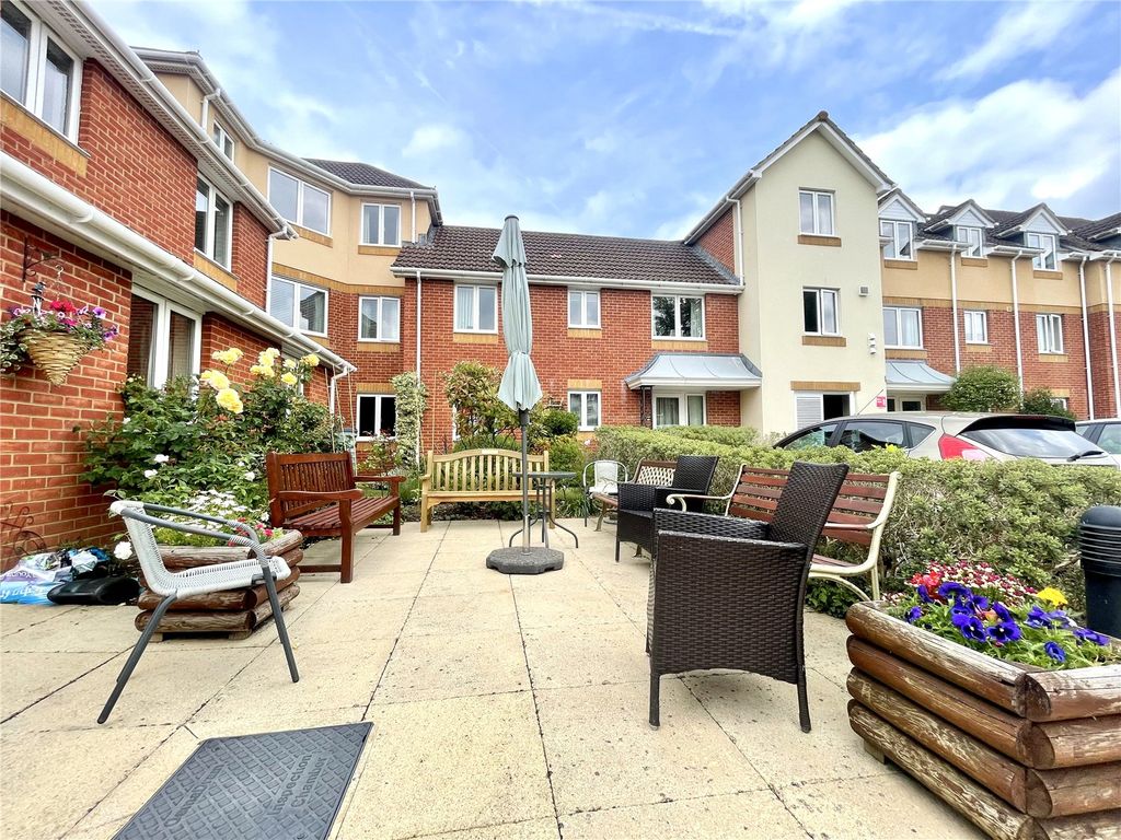 Property photo 1 of 16 Picture No. 07